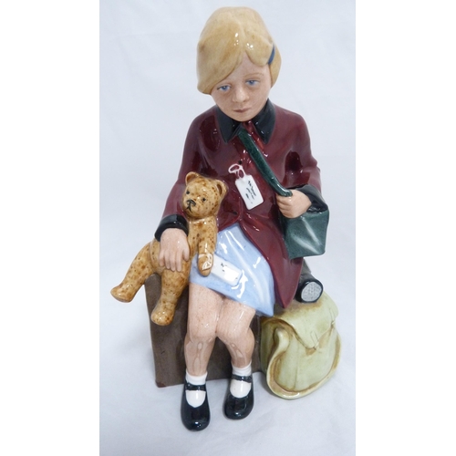 154 - Two Royal Doulton Limited Edition 'Evacuee' figures of 'The Girl Evacuee'  No 8072 of 9500 and 'Welc... 