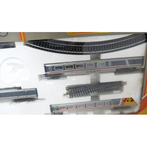 177 - Part boxed set Hornby Railways advanced passenger train.