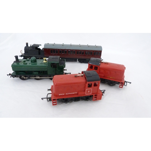 183 - Boxed Lima Trains, Deltic coach, with other model locomotives and coaches.