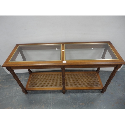 205 - Contemporary glass top table, with string top stool. (2)