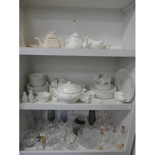 96 - Three shelves to include part Wedgewood 'Campion' dinner set, Creamware and assorted glass.