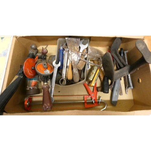 468 - Box of vintage hand tools.