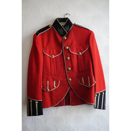 1745 - British army uniform, a red doublet jacket with Hawkes and Co of London label, having Hawkes and Co ... 