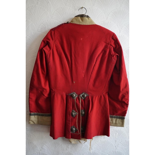 1753 - British army uniform, a red tunic jacket having Dumfries Roxburgh Selkirk brass buttons, bullion wir... 