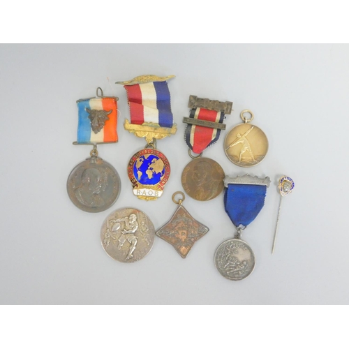 320 - Group of commemorative medals to include a 1910 Bimingham and District ''Tent Pitching'' Boy Scouts ... 