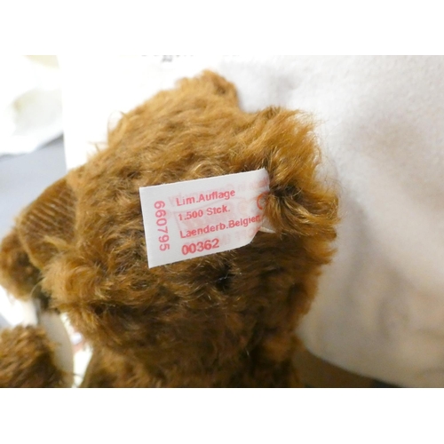 87 - Steiff. Two collectors bears to include a Belgium Bear, 2002, white tag 660795, in brown mohair. Com... 