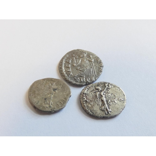 238 - Roman Imperial Coinage. Silver coinage to include a Hadrian Quinarius depicting Victory advancing ri... 