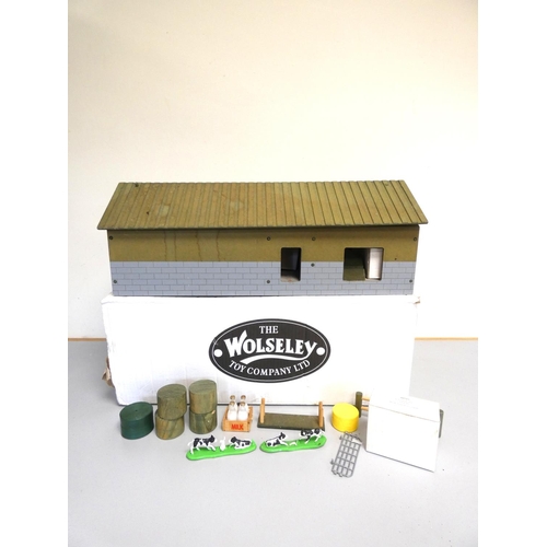 139 - Wolseley Toy Company 1/32 scale model Herringbone Milking Parlour model no.80000 with original box a... 