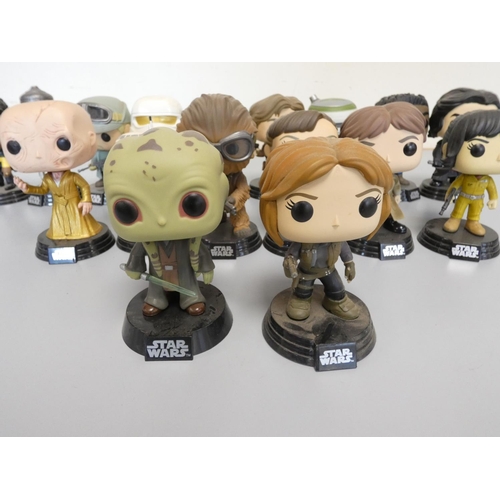 147 - Group of Funko Pop bobblehead Star Wars figures to include Supreme Leader Snoke, BB8, Chewbacca, Han... 