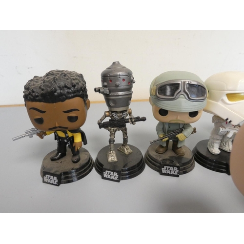 147 - Group of Funko Pop bobblehead Star Wars figures to include Supreme Leader Snoke, BB8, Chewbacca, Han... 