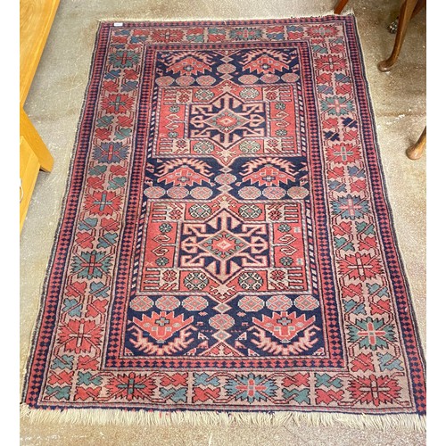 590 - Eastern style floor rug