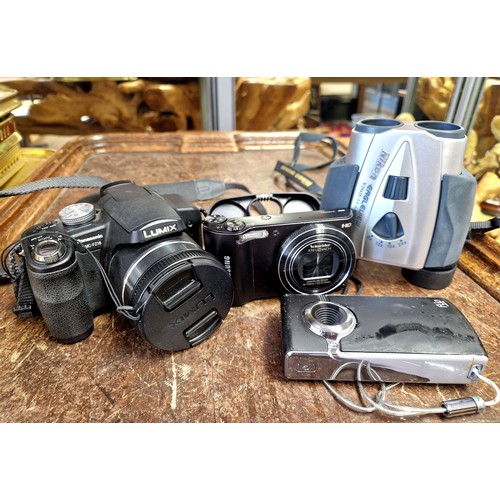 348 - Panasonic Lumix DMC-FZ18, other cameras & accessories, etc 