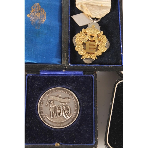 1643 - Rare Primrose League white metal and gilt metal Special Service 1885 medal, with Victorian kite mark... 