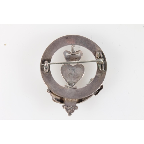 1645 - Scottish Provincial Silver, a Doe or Die clan badge, possibly Borders Rifle Volunteers or Douglas of... 