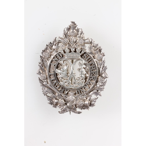 1655 - Fine quality cast silver officers bonnet badge of the Argyll and Sutherland Highlanders, by Robert &... 