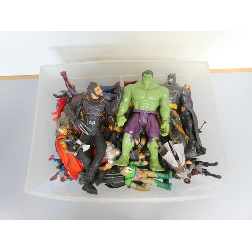 197 - Box of contemporary Superhero figures to include The Incredible Hulk, Batman, Wolverine, etc 