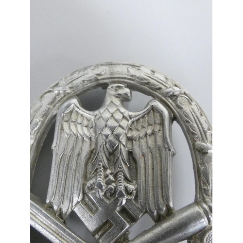 298 - Germany Third Reich: General Assault Badge Waffen SS, maker Assmann, and a similar stickpin. (2)... 