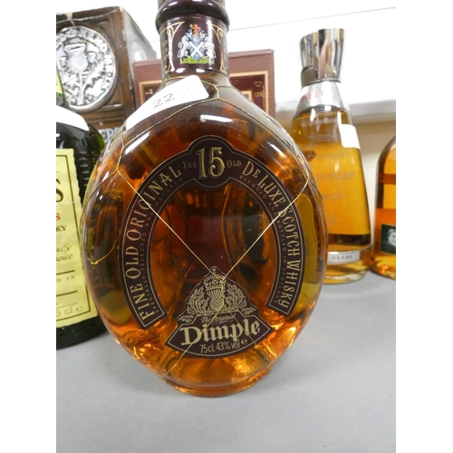 22 - Five bottles of Blended Scotch Whisky, Dimple De Luxe 15 years old, 75cl, 43% vol, boxed, Whyte &... 