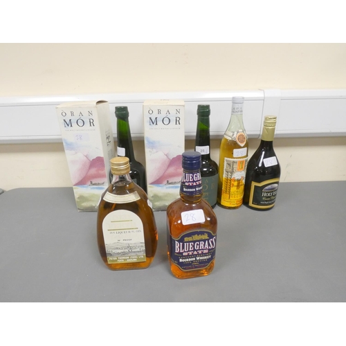 28 - Six bottles of Spirits and Liqueurs, two bottles of Oran Mor Malt Whisky Liqueur, 80% US, 40% vol, B... 