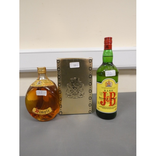 32 - Old bottle of Dimple old blended Scotch Whisky, Distilled by John Haig & Co Ltd, No ABV, boxed, ... 