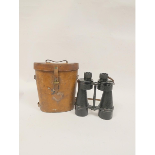 327 - WW2 era Ross of London Binocular Prismatic No.5 MK I Binoculars. With black crackle finish to the bo... 