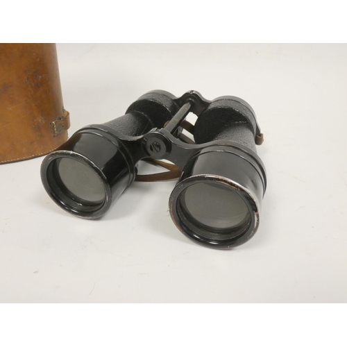 327 - WW2 era Ross of London Binocular Prismatic No.5 MK I Binoculars. With black crackle finish to the bo... 