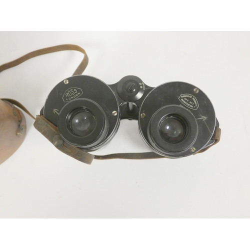 327 - WW2 era Ross of London Binocular Prismatic No.5 MK I Binoculars. With black crackle finish to the bo... 