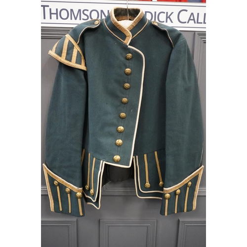 1786 - British army uniform, a Musician's (piper, drummer etc.) green doublet tunic jacket with interior la... 