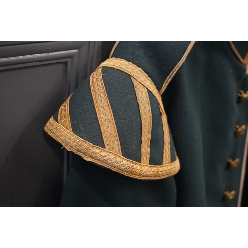 1786 - British army uniform, a Musician's (piper, drummer etc.) green doublet tunic jacket with interior la... 