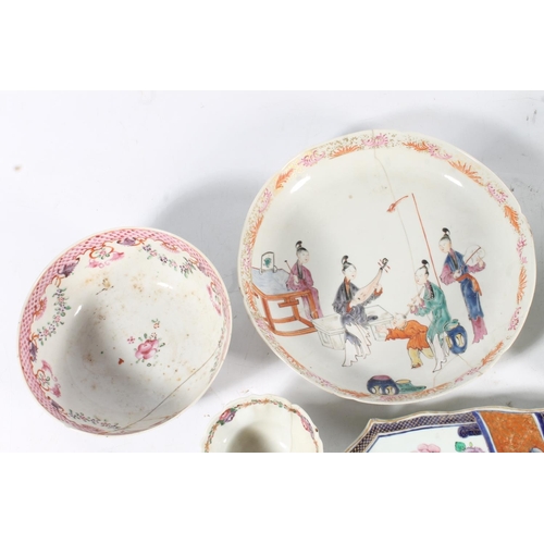 466 - 19th century Chinese porcelain dishes and tea bowls.