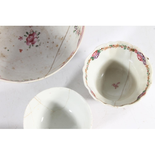 466 - 19th century Chinese porcelain dishes and tea bowls.