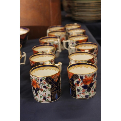 456 - Antique Derby Imari pattern tea set comprising teapot, sugar bowl and cover (sucrier), cream jug, sl... 