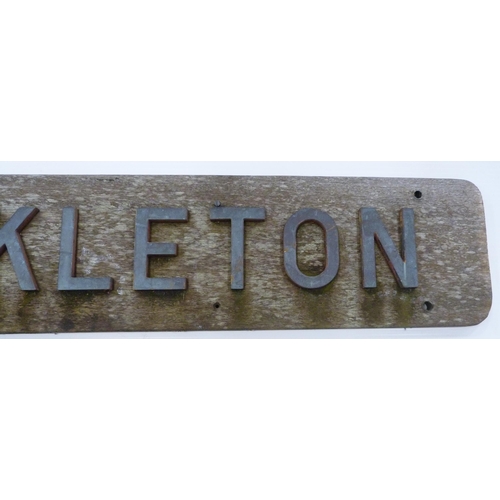 384 - Vintage wooden ship sign, 'Shackleton', c. 1930s, reportedly from HMS Shackleton, with painted lette... 