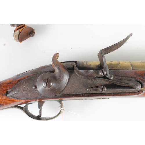 1700 - 18th century flintlock blunderbuss by John Horne of Hercules Row London, having 38cm long brass barr... 