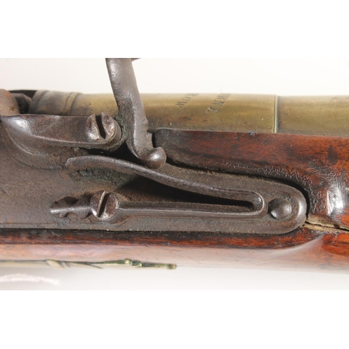 1700 - 18th century flintlock blunderbuss by John Horne of Hercules Row London, having 38cm long brass barr... 