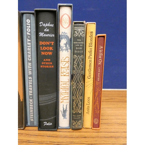 141 - FOLIO SOCIETY.  12 various vols. in slip cases.