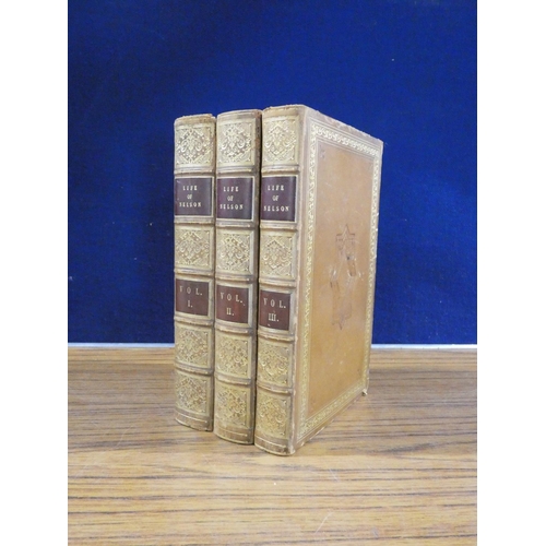 86 - CLARKE J. S. & MCARTHUR J.  The Life & Services of Horatio Viscount Nelson. 3 vols. Eng. pla... 