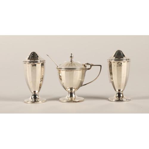 158 - Three piece silver cruet set, Birmingham 1939, plastic lined, gross weight 126g