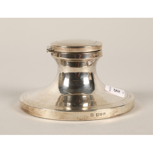 165 - Silver ink well by George Edward & Son, assay marked Chester 1919,