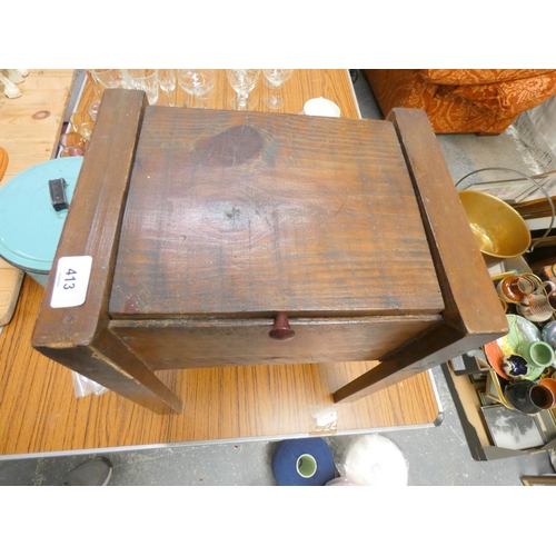 328 - Small pine sewing box.