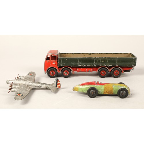 191 - Meccano Dinky Foden die cast lorry, racing car, and a Boeing Flying Fortress plane (3)