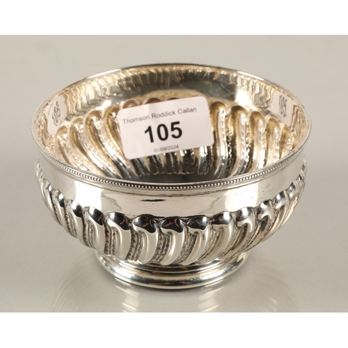 105 - Silver footed sugar bowl, London 1879, 127g