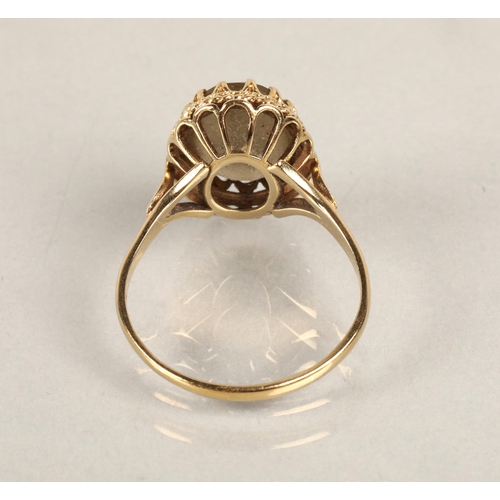 118 - 9ct gold smoky quartz dress ring, ring size V