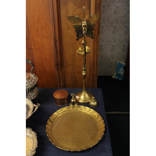 35 - Brass candleholder, small copper arts and crafts style box, other brassware (qty)