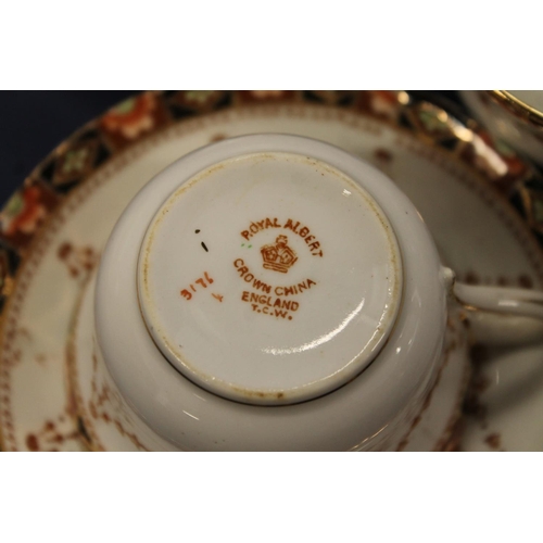 42 - Royal Albert china tea set (qty)