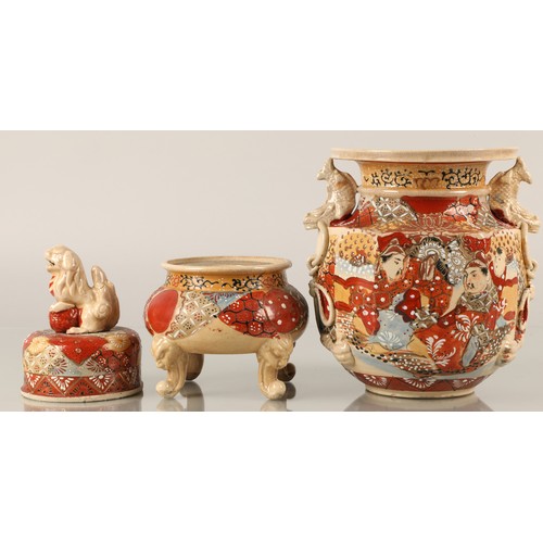 211 - Satsuma style pot in three parts, 38cm h