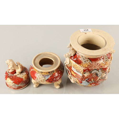 211 - Satsuma style pot in three parts, 38cm h