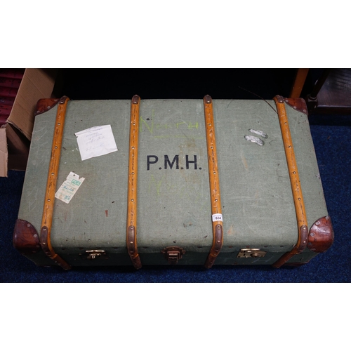 634 - Wooden bound luggage trunk, W91cm