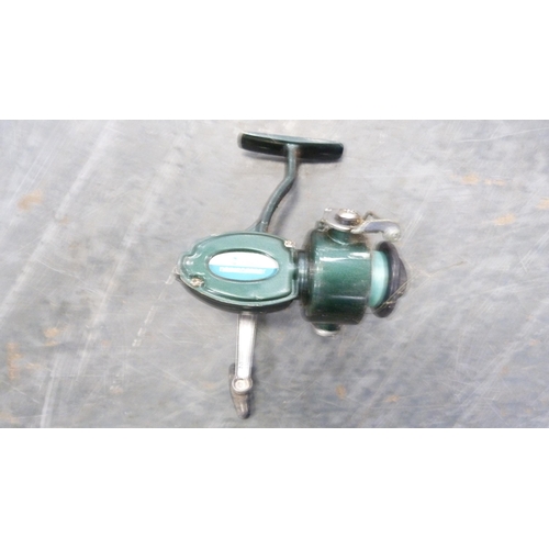 186 - Group of fishing rods and spinning reels.