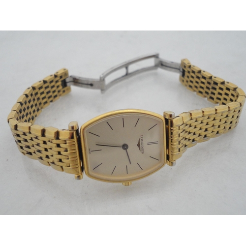 208 - Lady's Longines 'Le Grand Classique' tank-style wristwatch.